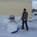 Очистка й прибирання снігу з дахів